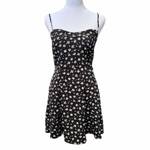 Mi Ami Francesca’s Black White Floral Spaghetti Strap Fit Flare Dress Medium